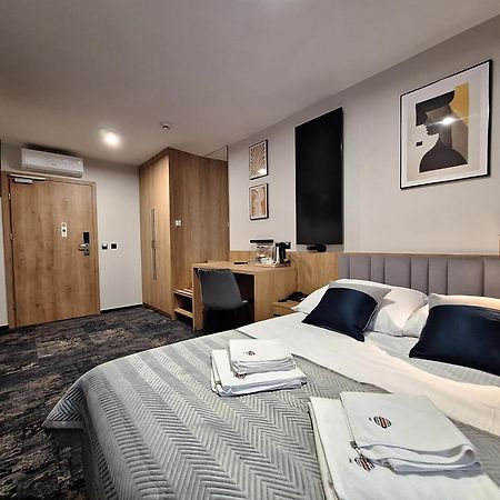 Hotel Gromada Łomża エクステリア 写真