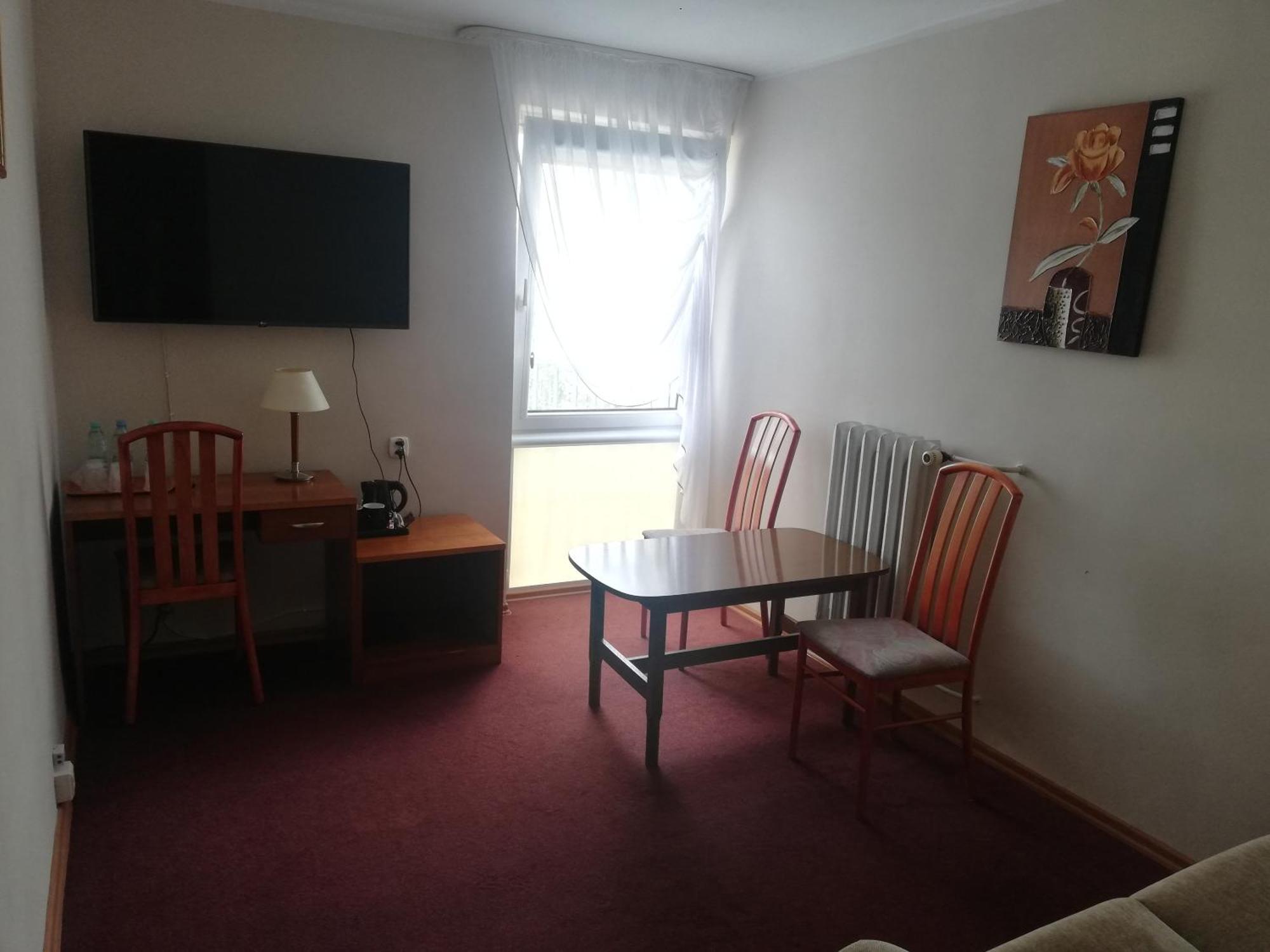 Hotel Gromada Łomża エクステリア 写真